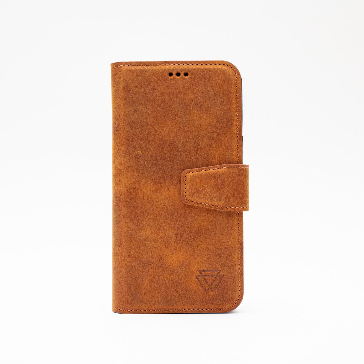 Wachikopa leather Classic iPhone Case for iPhone 16 Brown